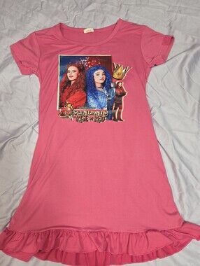 Disney Descendants Rise of the Red Girls Nightgown Size 10/12 (150) Pink Ruffle